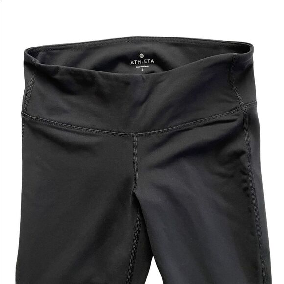 ATHLETA Quest Criss Cross Chaturanga Capri Black Size Small - Picture 4 of 8